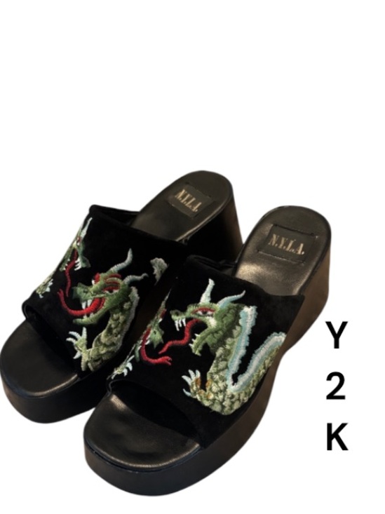 N.Y.L.A. Shoes - Vintage N.Y.L.A Dragon Embroidery Platforms